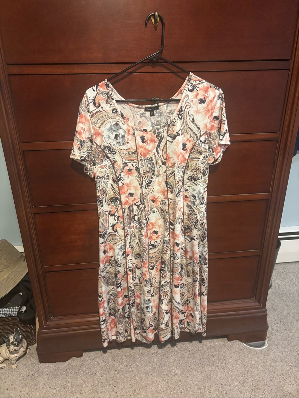 Sami & Jo Coral, Cream and Gray Floral Print Top